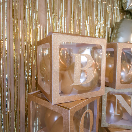 Cubo Transparente & Dourado Glitter para Balões 30x30x30cm