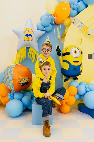 6 Chapeús 16cm Minions