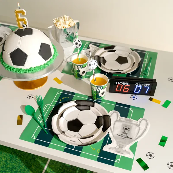20 Guardanapos 40x33cm Taça de Futebol