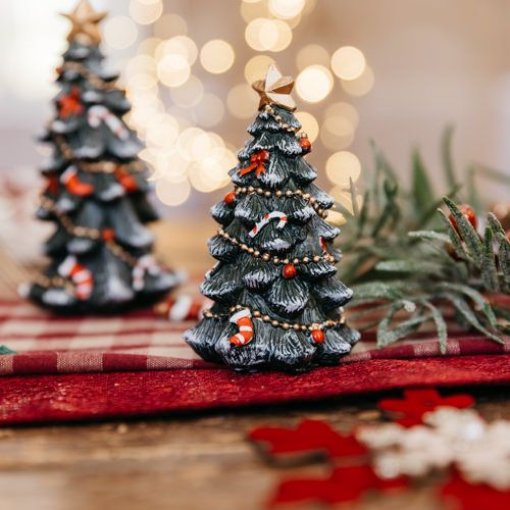 Árvore de Natal Resina 6,5x10,5cm